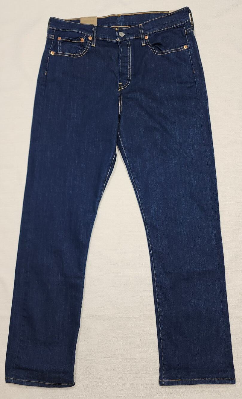 Levi's wedgie Straight women size W31''x L30''